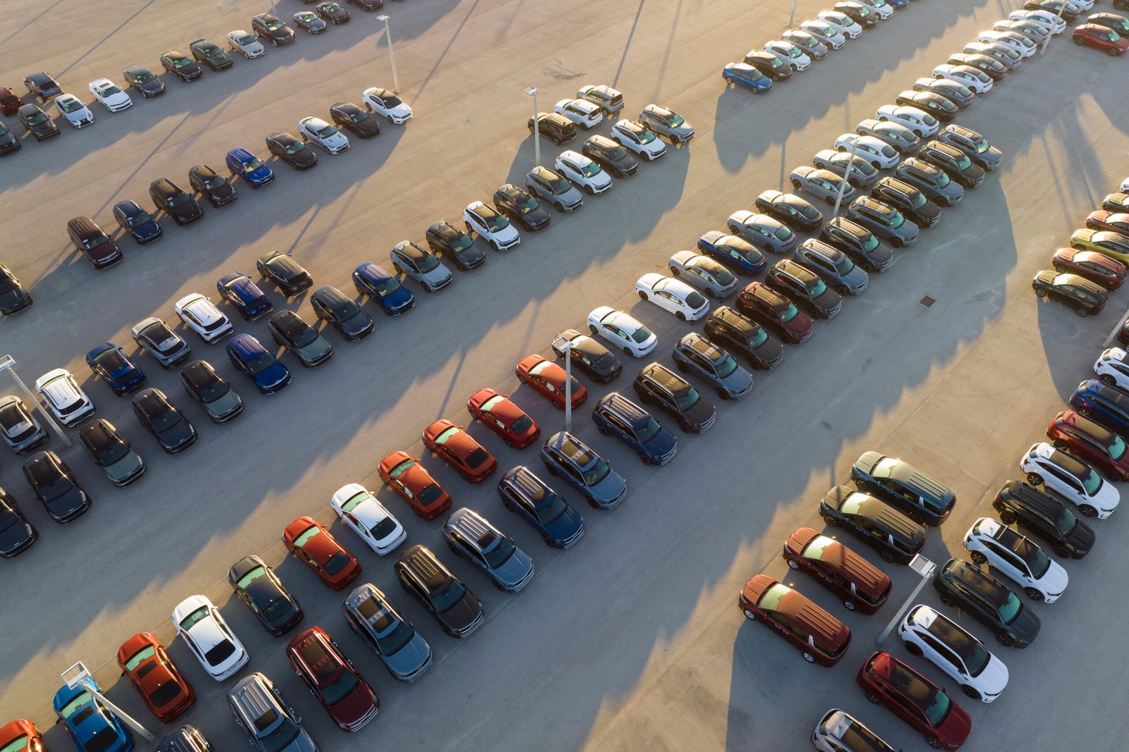 We can discuss transport for running auction cars, suitable vans and non-running vehicles. Tell us whether the vehicle starts, moves under its own power, rolls and steers. If it has been bought with a known fault, share the listing and available condition information. Using a transporter can be useful when you do not want to drive the purchase away or arrange a second driver. Vehicle size, weight and condition are assessed before the booking is confirmed.