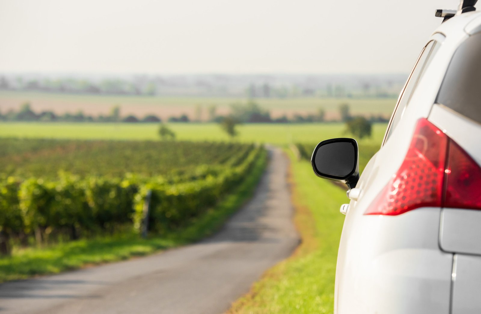 Breakdown recovery West Calder – car parked on a narrow countryside road